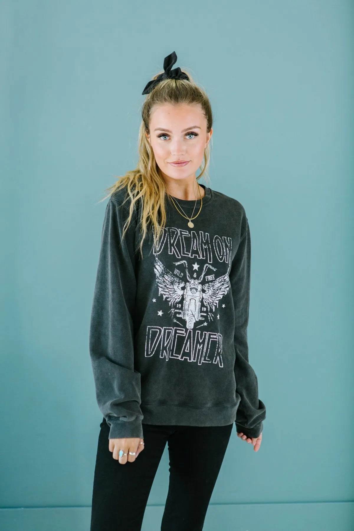 Dream On Graphic Pullover