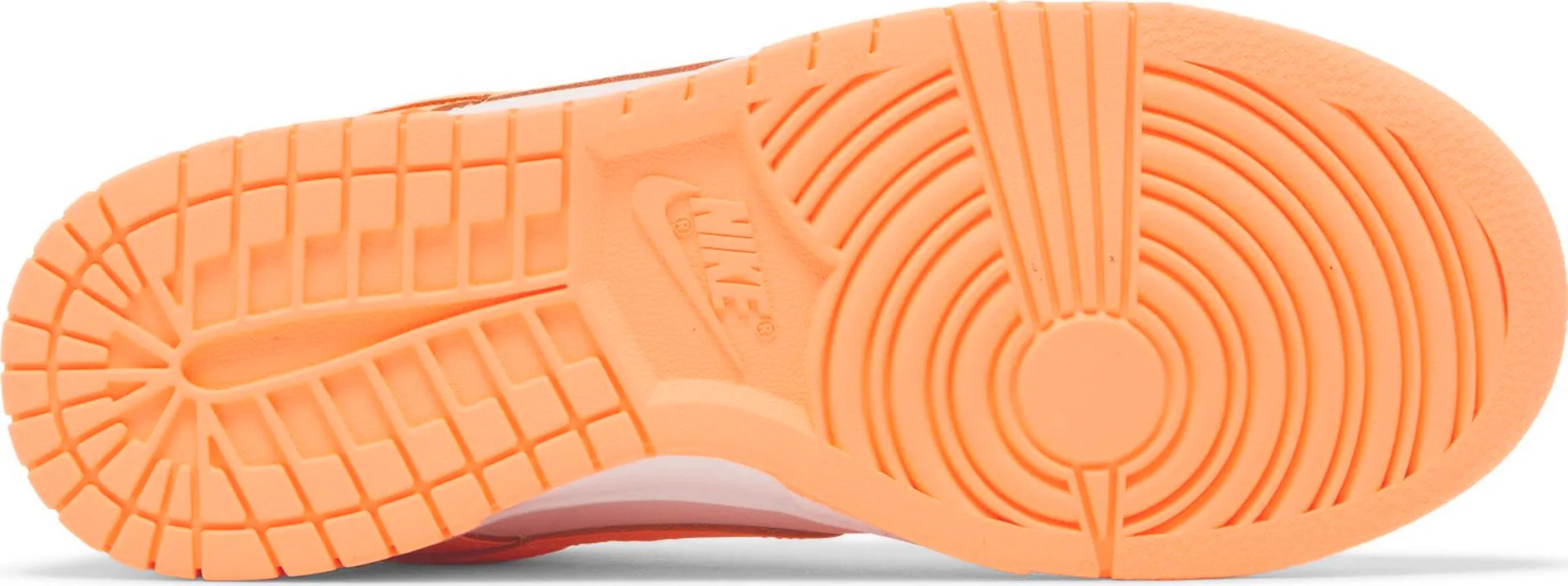 Dunk Low 'Peach Cream' (W)