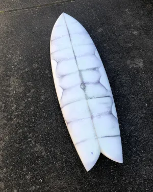 Riches RF - 5'9 Concrete Butterfly
