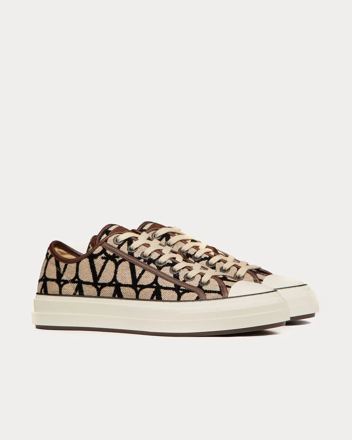Toile Iconographe Totaloop Beige / Black Low Top Sneakers